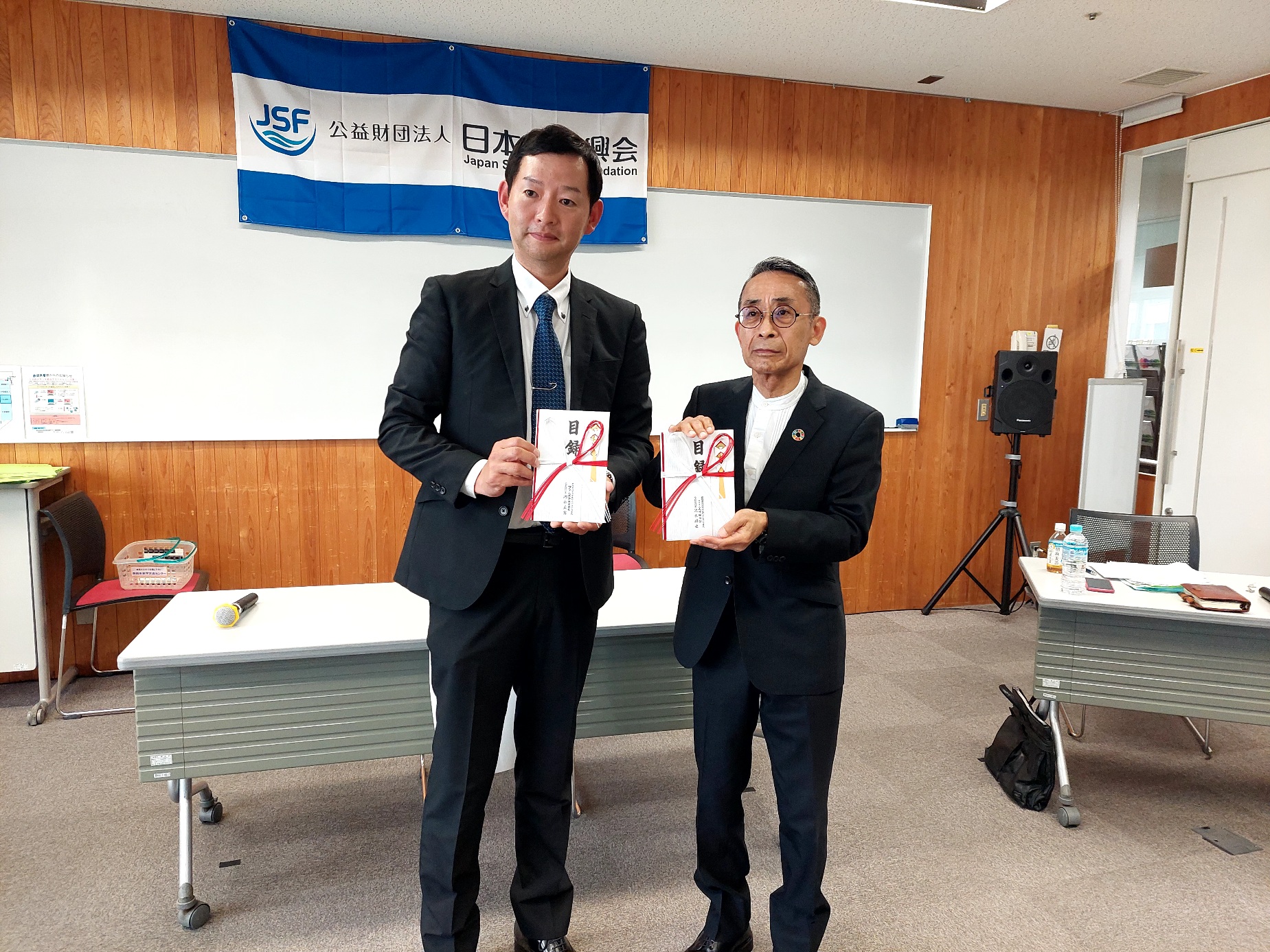 2023年5月18日　日本釣振興会・静岡県支部　38期定時総会において200万円（エイテック・ファースト）を寄付いたしました。